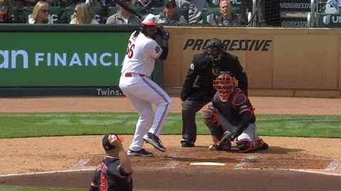 Josh Bell's solo home run (3)