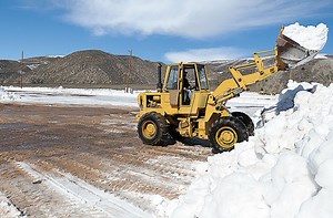 Avon prepares for Snow Ball crowds