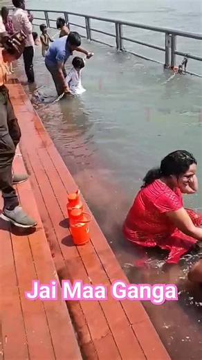 Har Har Gange | Ganga Snan | Open Holy Bath in Ganga | Har Ki Pauri Zai Nixx | Zai Nixx