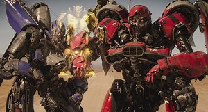 'Bumblebee' Featurette And Clip: Triple-Changing Decepticons Hunt Bumblebee - SlashFilm