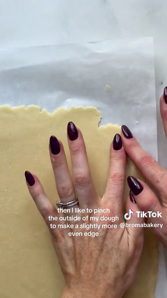 How to Shape Pie Crust Effectively