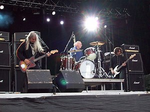 Top 10 Dinosaur Jr. Songs