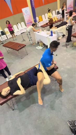 Where technique meets experience International massage training in action