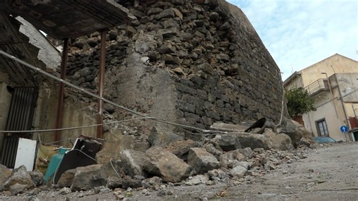 Terremoto, Ragalna epicentro del sisma: inizia la conta dei danni [FOTO&VIDEO]