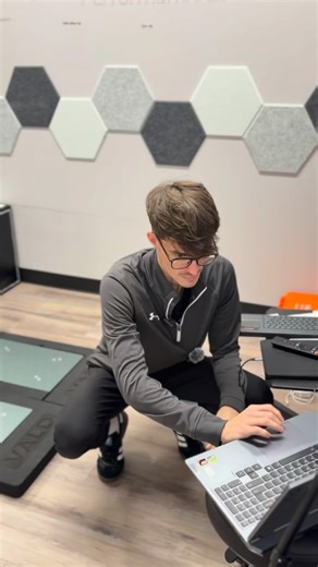 🚀 One of our top tier Body Blue Print movement tests — Trunk Rotation! This key assessment reveals how well your pelvis and torso move independently — crucial for clean mechanics, powerful rotation in sports, and lower back injury prevention. Learning and decreasing compensations to improve true movement segmentation is key! How well do you rotate? #BodyBluePrint #TROSSPerformance #MobilityMatters #InjuryPrevention #RotationPower | TROSS Spine & Sports Performance