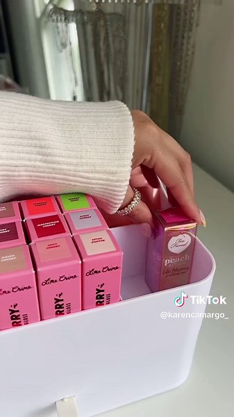 Makeup Organizer Ideas and Amazon Finds for Vanity Organization