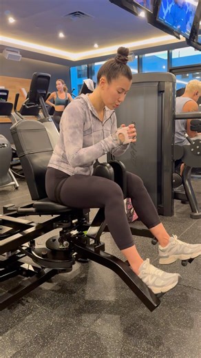 Adductor Machine Benefits | Leg Day Inner Thigh Activation 🦵 #shorts #viralshorts