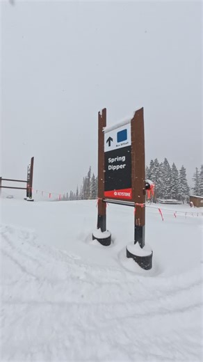 Thomas Miller on Instagram: "1st Run Snowboarding KEYSTONE ski area Colorado USA 11/25/2025 @keystone_resort"