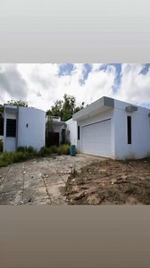 📣 ¡VENTA REPOSEÍDA! 📣 Urb. Villa Toledo – Arecibo, Puerto Rico 🇵🇷 Gran propiedad multifamiliar en el norte de la isla, con excelente espacio interior y amplio solar. Ideal para familias grandes o inversión de renta. DETALLES DE LA PROPIEDAD: • 🛏️ Dormitorios: 6 • 🛁 Baños: 3 • 📐 Área de construcción: 3,119 sq ft • 🌳 Terreno: 1,000 m² • 🏠 Tipo: Multi-Familiar • 🆔 ID de propiedad Deshow: 703429415 • 📍 Coordenadas GPS: 18.439289, -66.755662 🔗 Verifica más detalles entrando a las fotos o 