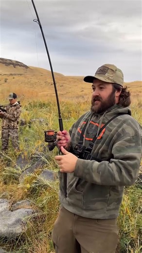 🔥 Didn’t even have time to think. The float dropped, the drag screamed, and just like that a perfect steelhead. Sixty seconds start to finish. Blink and you miss it! Shop addicted gear now at Fishfield.com! #SteelheadFishing #AddictedFishing #PNWFishing #FishingAddict #FishingLife | Fish-Field