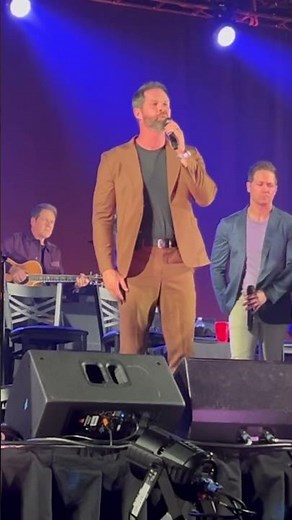 Gaither Vocal Band & Adam Crabb