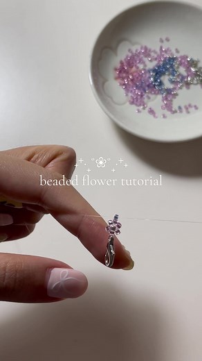 DIY Beaded Flower Bracelet Tutorial