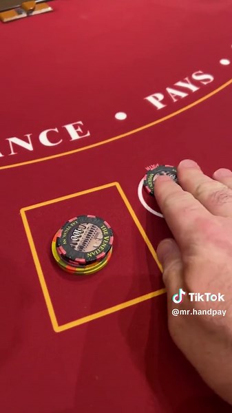 $5300 Hand In Las Vegas Blackjack #lasvegas #lasvegastiktok #blackjack #jackpot #handpay #fyp