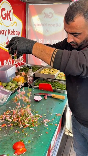 Salaş Mekânda Tablacı Salatası Nasıl Yapılır? 🥗🔥 İşte Ustasından Yapılışı 😋