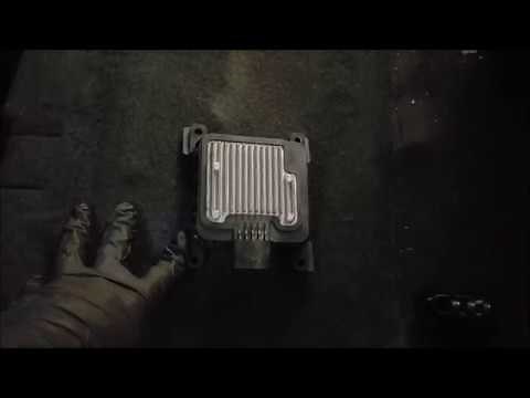 Volvo S40 V50 C70 PEM Fuel Pump Control Module Replacement