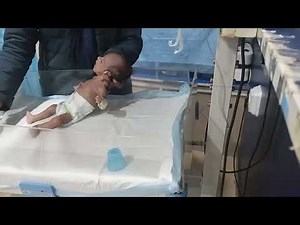 How to Bottle Feed a Baby | Step-by-Step Bottle Feeding Guide for New Parents