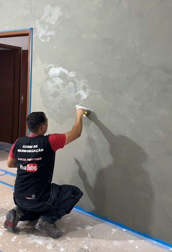 Efeito Concreto Polido: Transforme Suas Paredes