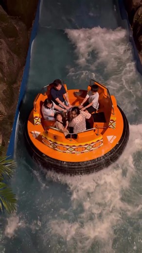 Experience Family Fun at Sunway Lagoon Waterpark