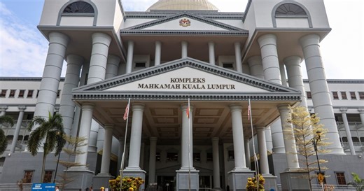 Bekas Pengarah Eksekutif (Pengurusan Projek) DBKL dituduh terima suapan RM50,000 | Berita Harian