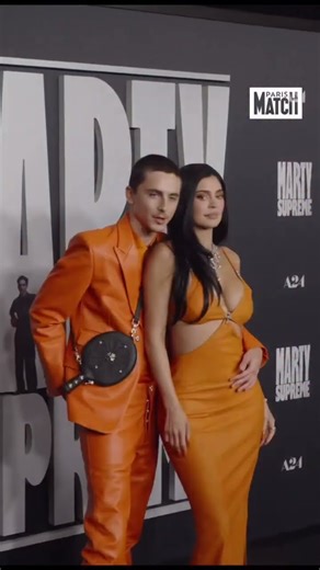 Timothée Chalamet et Kylie Jenner ont fait sensation à l’avant première de Marty Supreme 🧡