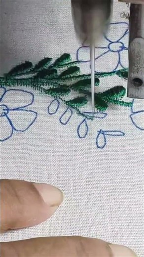 leaf pattern embroidery design 🌿🌿🌿🌿#zigzag stitch