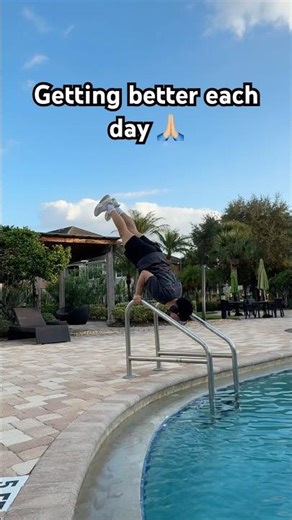 Getting humbled 💀#calisthenics #calisthenicsworkout #bodyweighttraining #workoutathome