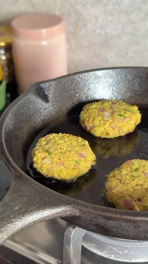 Keertida | Moringa flower cutlets or Maska Phoola Dangar is a traditional Goan recipe that makes the most beautiful use of Moringa flowers that are in... | Instagram