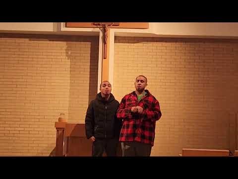 1482 1485 Walnut Cir Carol Stream IL Wiggles Yummy Yummy 1998 Inside Stairs