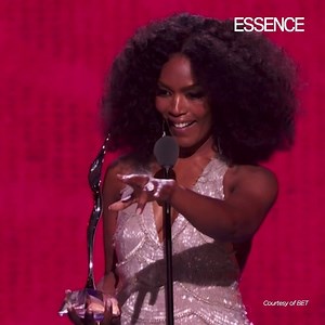 “When they tell you that you’re angry or nasty, you tell them that they’re mistaken. This is me being resolute and standing firmly in my truth. And when they say you’re not beautiful, you tell them that you are the descendant of royalty. You are a queen.” Angela Bassett took us to church!! 🙌🏾 #BlackGirlsRock | Essence