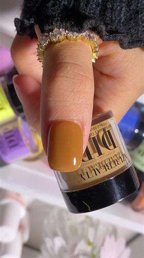 Mastering DIY Dip Powder Nails at Home