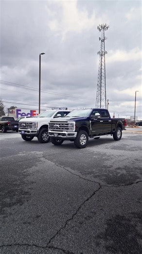 2026 Ford Super Duty F-250 Lariat Features and Customizations
