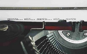 Jasper vs Frase vs Surfer SEO: AI Content Tools Comparison - Authentic Marketer