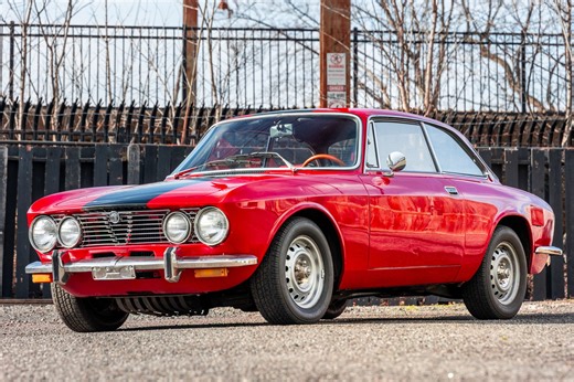 1974 Alfa Romeo GTV 2000