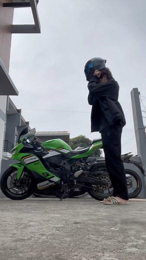 1.1M views · 23K reactions | MR HELMET GUY FACE REVEAL勺 | Jewel Hipolito | Facebook