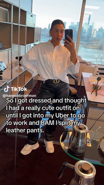 Split my pants and thats what it is. #splitmypants #leather #pants #coworking #opps #fyp