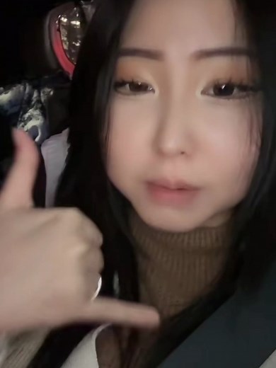 MsBreew: Live Gaming Session and Q&A