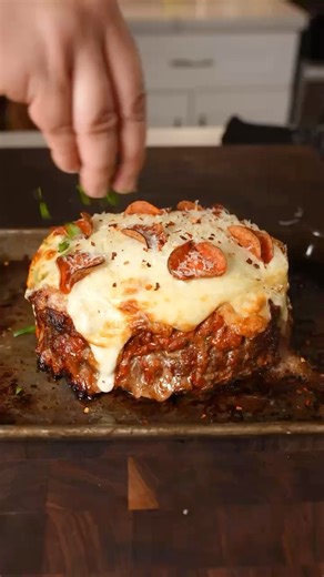 Pizza MeatLoaf 🍕😮‍💨 Recipe ⤵️⤵️⤵️ Before we dive into the recipe, I’ve got to give a shoutout to @bearmountainbbq —I’ve been using their pellets for the past five years, and there’s a reason I do! Their smoke pellets add incredible depth and flavor to everything I cook. For this one, I’m using one of my go-to blends: Chef’s Choice Pellets! Feeds 5-6 ppl Ingredients: 4 lbs Ground Beef 2 Eggs 1/2 Cup Pork Grinds or Panko Bread Crumbs 1/4 Cup Pizza Sauce or Marinara 3 Tbsp @bearandburtons W Sauc