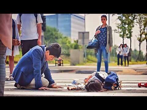 A desperate father is trapped in a time loop trying to save his daughter every day