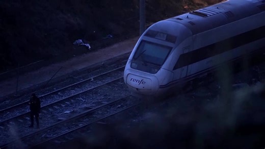 At least 39 people died in southern Spain after a high-speed train derailed and collided with an oncoming train in the country's worst railway accident since 2013 https://reut.rs/4pL2RvG | Reuters