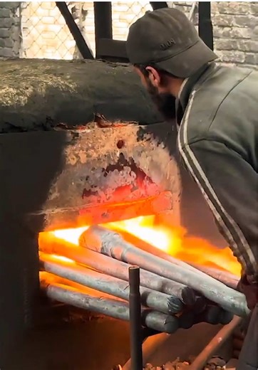 Old Dock Chain Into Truck Axle Shaft | Truck