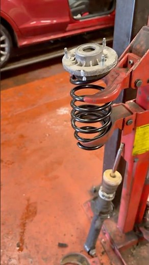 BMW 5 series F10 rear spring replacement