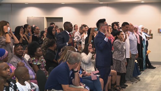 Naturalization ceremonies in New York reinstated after federal reversal