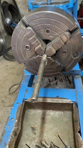 Heavy-Duty Hanging Spring Craftsmanship Explained