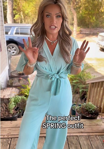 Flattering Wide Leg Jumpsuit for Every Occasion