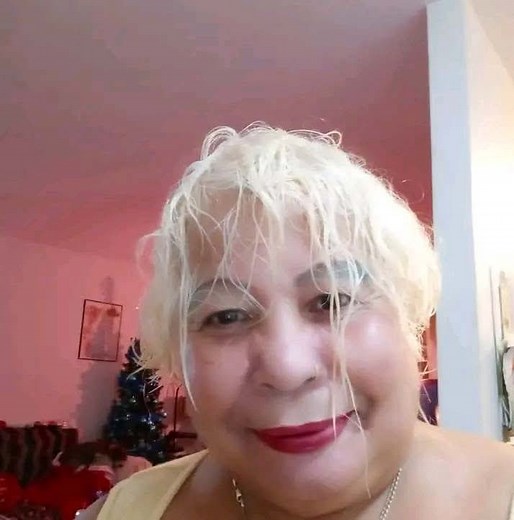 Ana Gonzalez on Reels