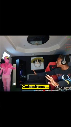 Speed gets his cheeks clapped live on YouTube…😭