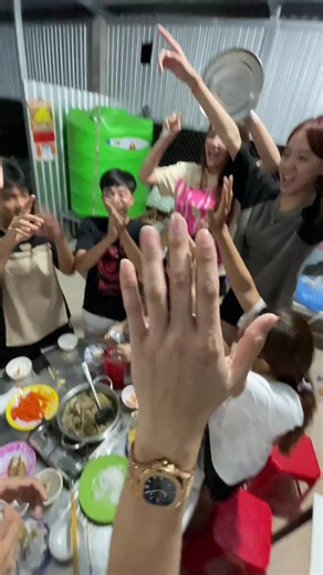 Nhảy ghép bài hoàn hảo cùng nhau