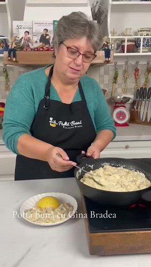 Ciulama de pui cu smantana si ciuperci, ca la mama acasa. #ginabradea #ciulama #ciulamadepui #retete #retetesimple #mancare #fyp #foru #4u #romania #tiktokromania