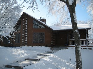 Cumberland Log Cabin - 3 Bd 2 Bath Log Cabin - Cumberland Cabin