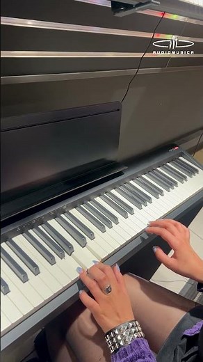 Explore the Roland FP-10 🎹